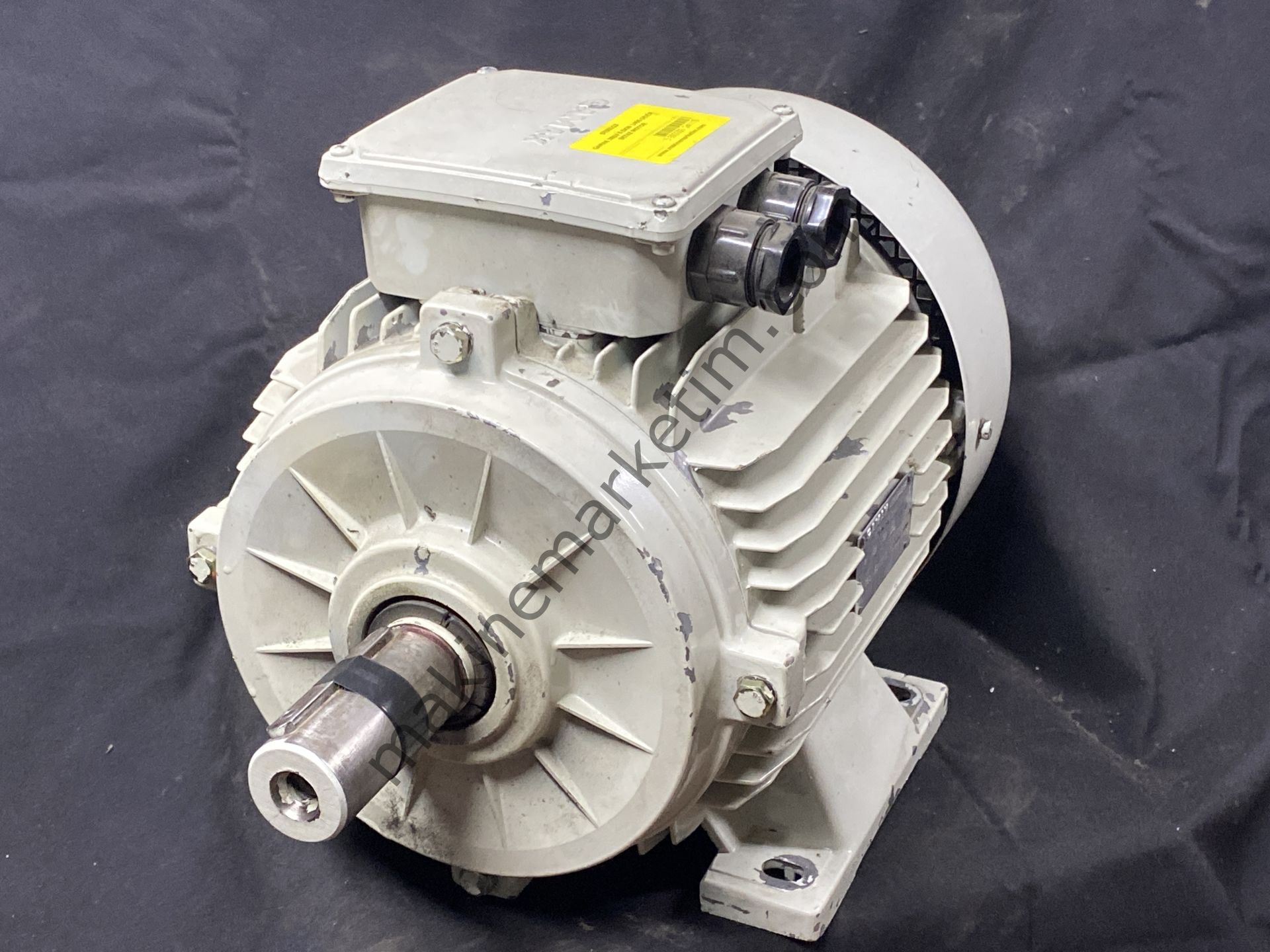 GAMAK 380V 5.5KW 1400 DEVİR MOTOR