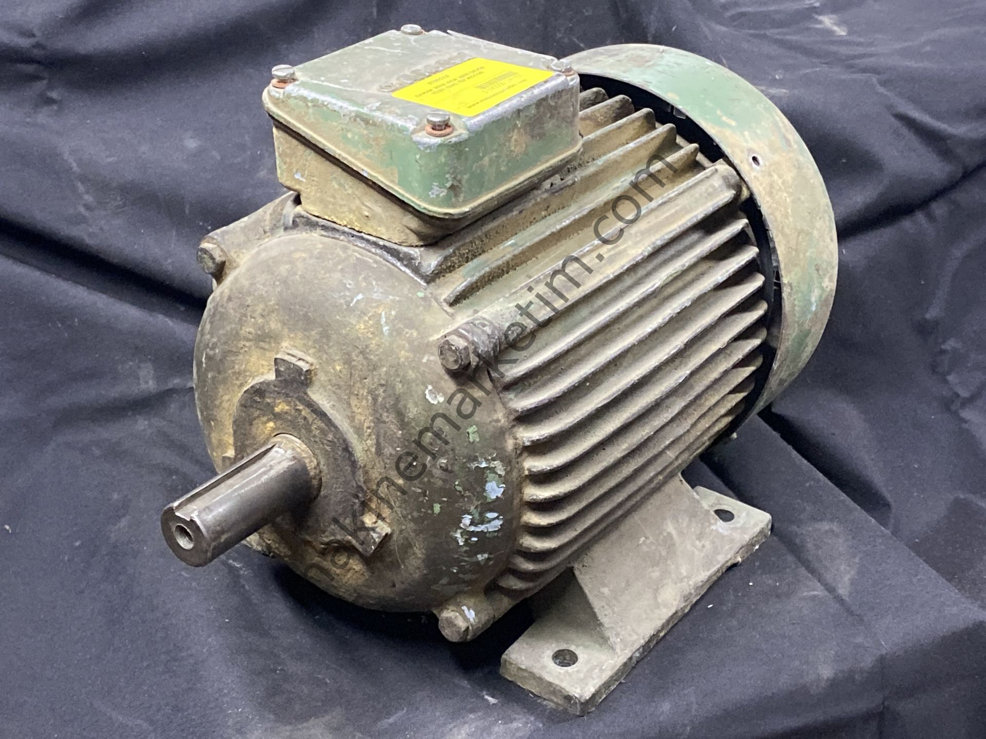 GAMAK 380V 4KW 2800 DEVİR MOTOR
