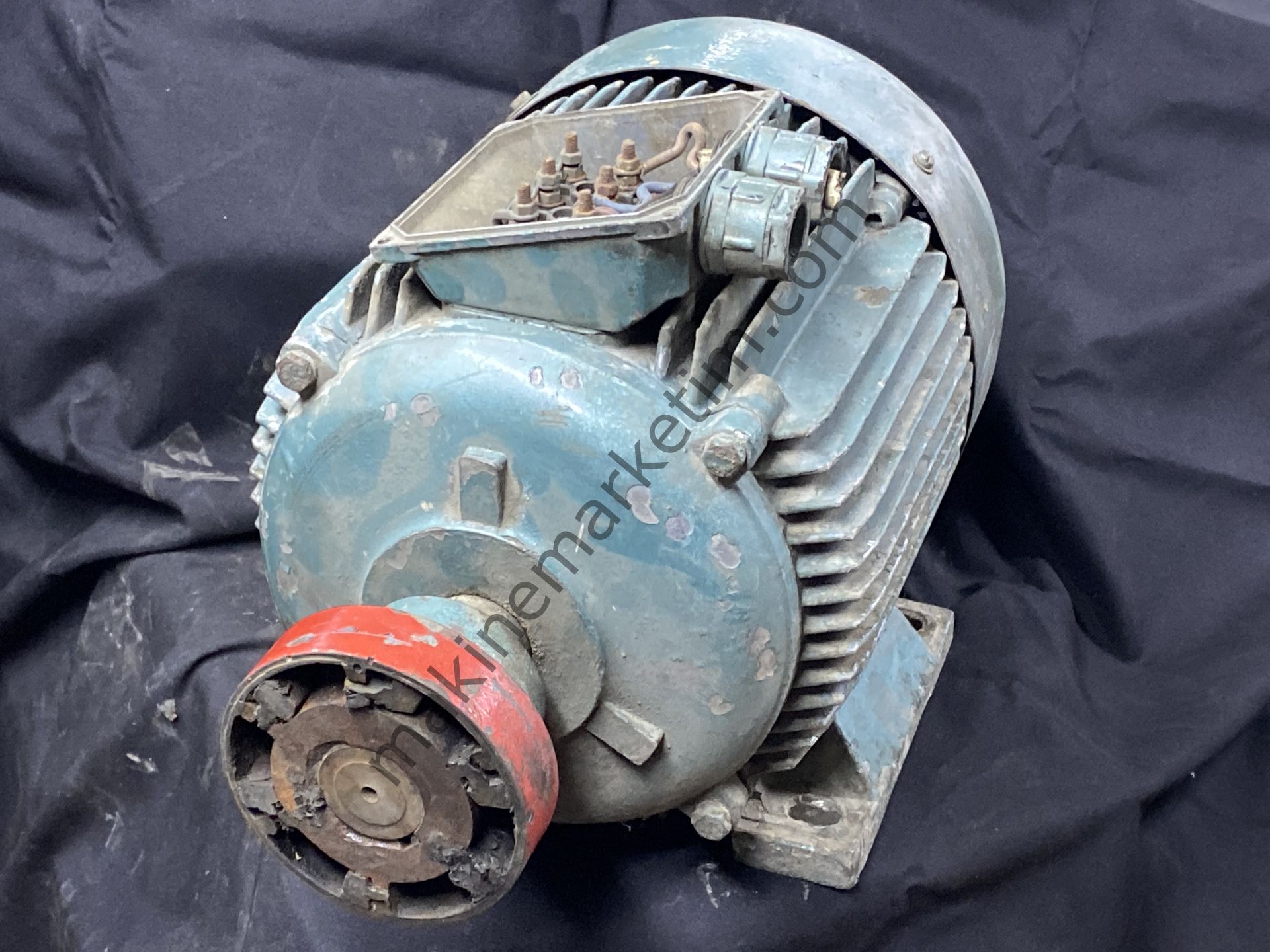 YSF 380V 5.5 KW 2800 DEVİR MOTOR