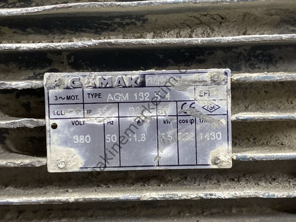 GAMAK 380V 5.5KW 1400 DEVİR  MOTOR AYAKLARI YOK