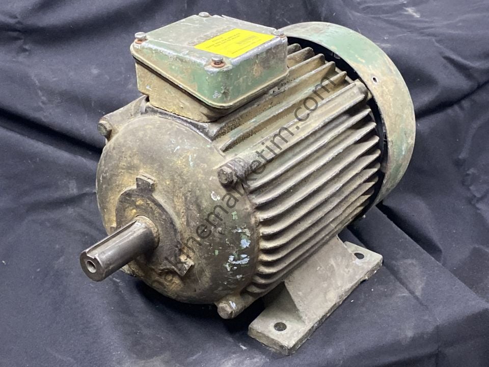 GAMAK 380V 4KW 2800 DEVİR  MOTOR