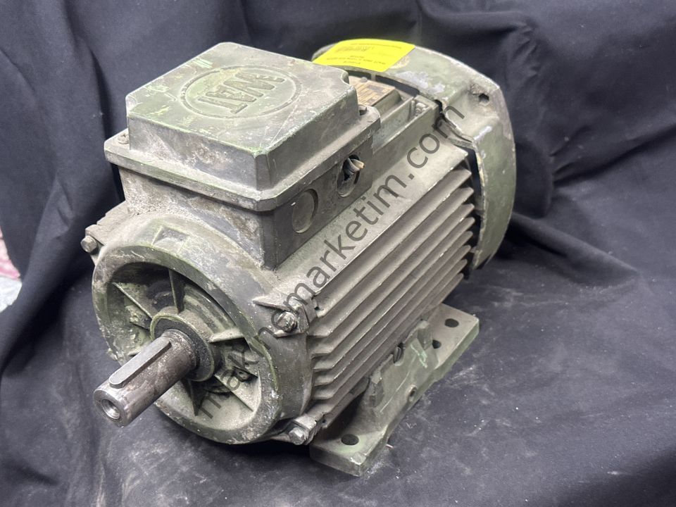 WAT 380V 0.75KW 900 DEVİR MOTOR